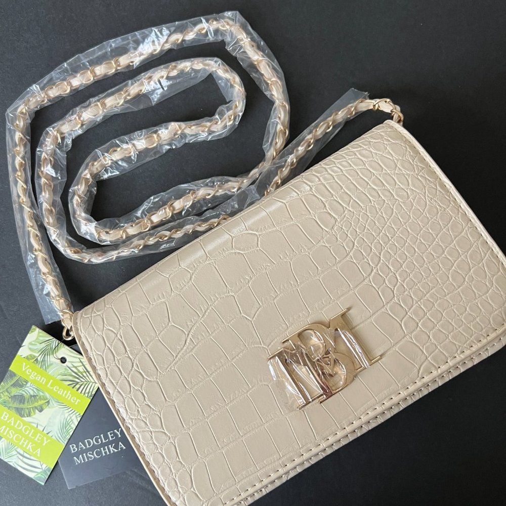BADGLEY MISCHKA Cream/Beige Vegan Croco Crossbody NWT
